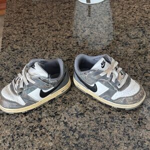 Nike Kids' Black and White Sneakers